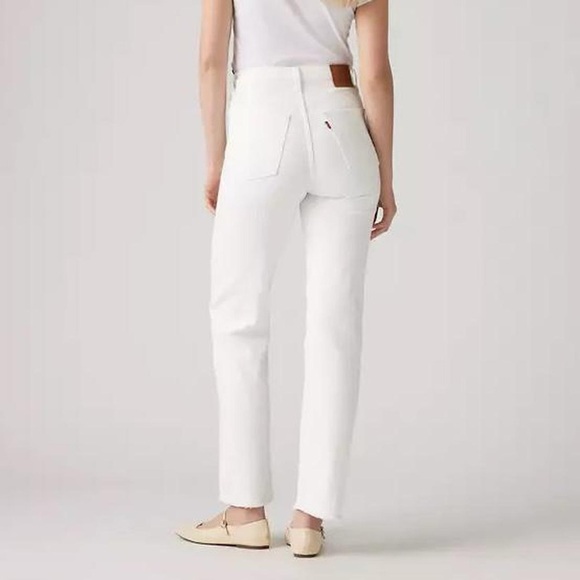 Levi’s White High Rise Ribcage Straight Jean - Picture 3 of 8